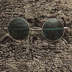 hippie glasses ⚡️